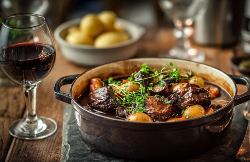 Coq au Vin frnacusko jelo